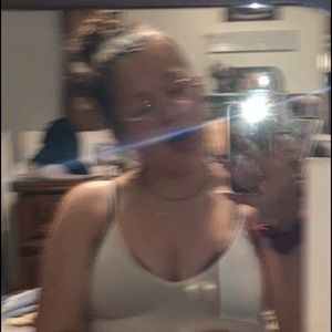 Meet your Posher, Kylee